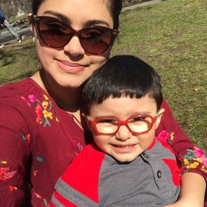 Meet your Posher, Maria